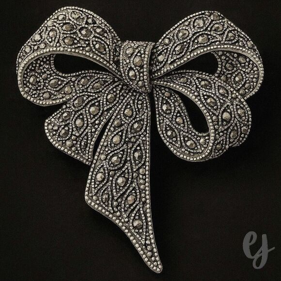 Bow Brooch – Marcasite Style in Silver Tone Openwork Setting with Grey Stones - Picture 1 of 7